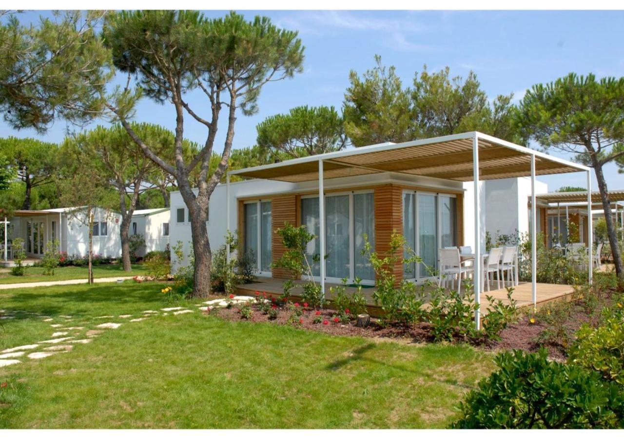 Mare Family Village